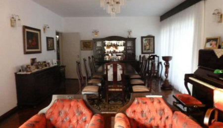 Casa Térrea à venda com 3 quartos, sendo 1 suíte,  em Caxingui, São Paulo, SP