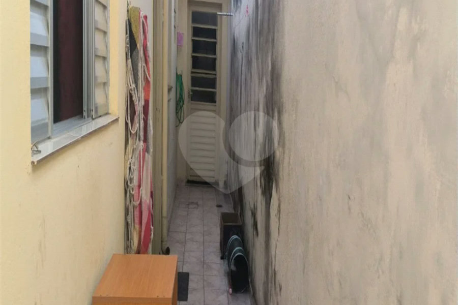 Casa Térrea à venda com 5 quartos, sendo 1 suíte,  em Chora Menino, São Paulo, SP