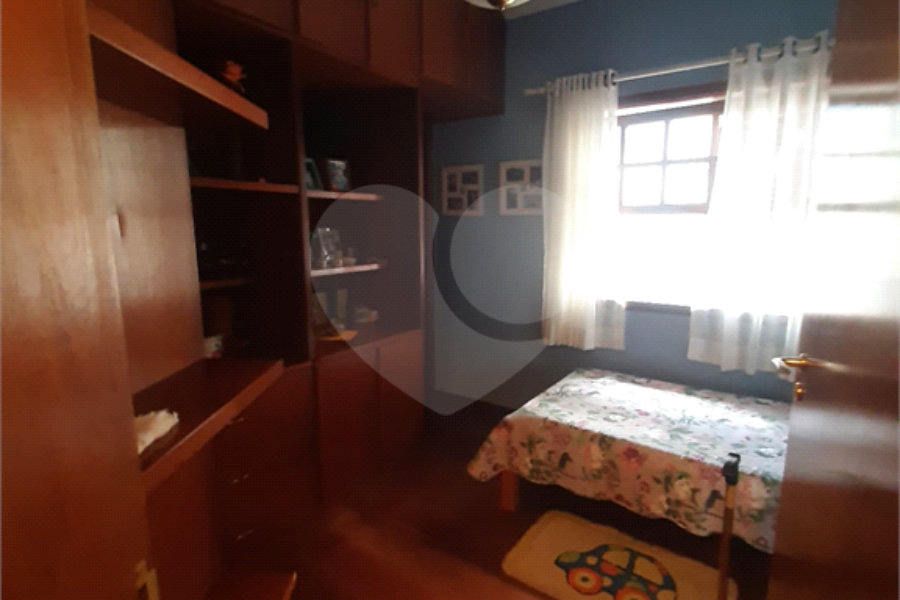 Sobrado à venda com 4 suítes em Tremembé, São Paulo, SP