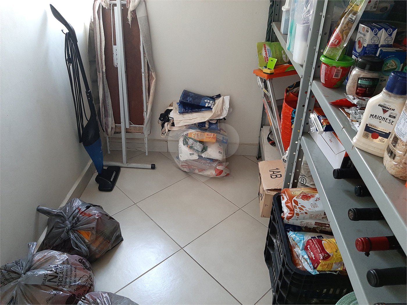 Apartamento à venda com 3 quartos, sendo 1 suíte, em Vila Mariana, São Paulo, SP