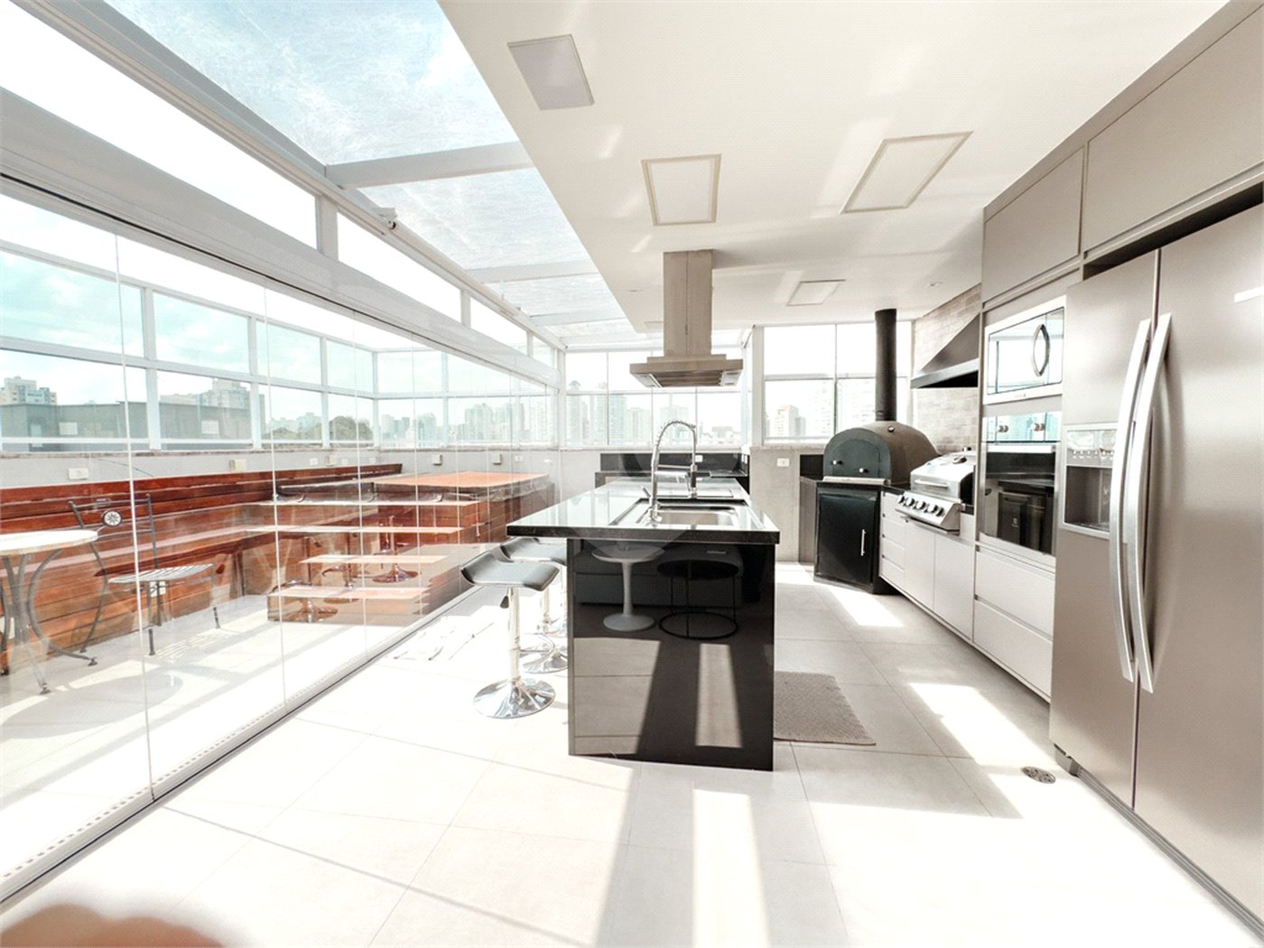 Apartamento à venda com 3 suítes em Vila Andrade, São Paulo, SP