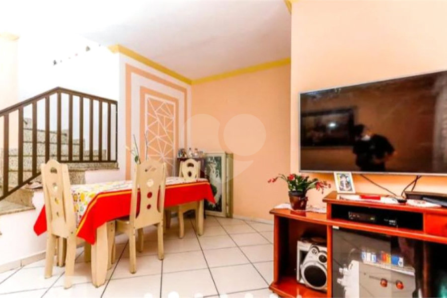 Sobrado à venda com 3 quartos em Vila Nova Mazzei, São Paulo, SP