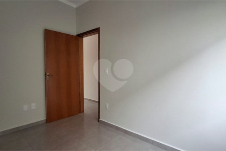 Casa de Vila à venda com 2 quartos em Jardim Santa Marta, Sorocaba, SP