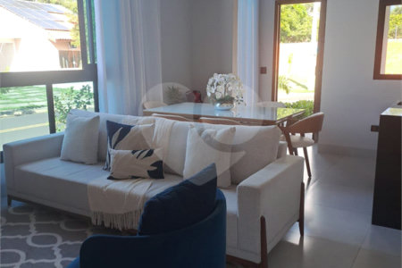 Casa à venda com 3 quartos, sendo 1 suíte, em Village Moutonnée, Salto, SP