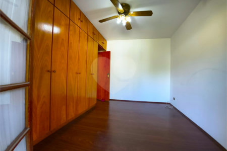 Casa à venda com 4 quartos, sendo 3 suítes,  no condomínio Village D'avignon, Sorocaba - SP