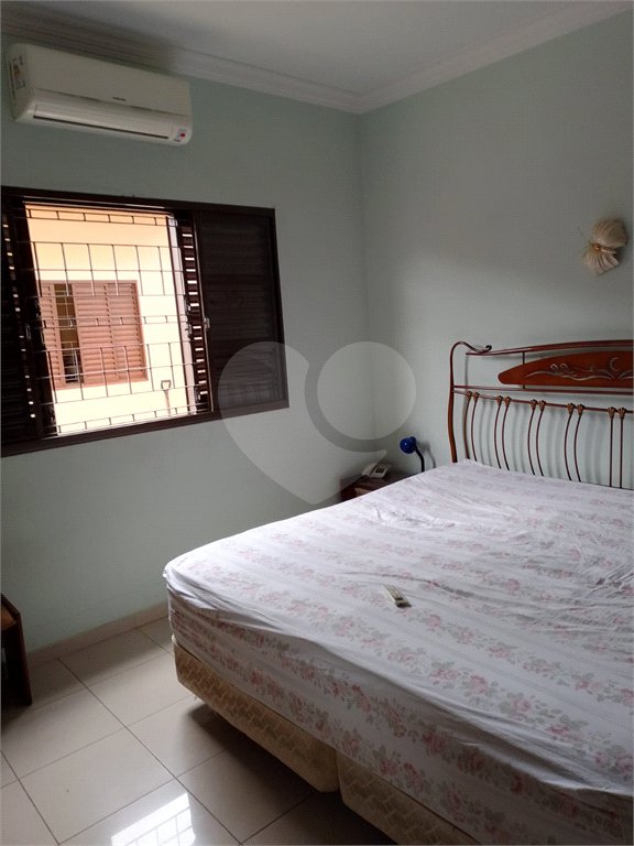 Casa Térrea à venda com 3 quartos, sendo 2 suítes, em Vila Maria Helena, Indaiatuba, SP