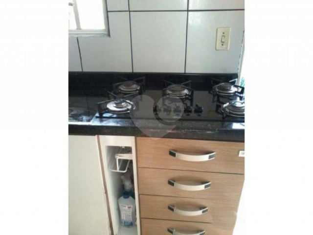 Sobrado à venda com 2 quartos em Jardim Alto Alegre, São José do Rio Preto, SP