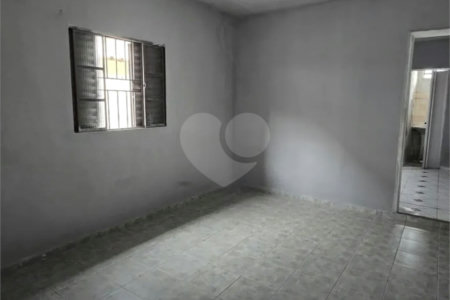 Casa à venda com 3 quartos em Vila Bela Flor, Mogi das Cruzes, SP
