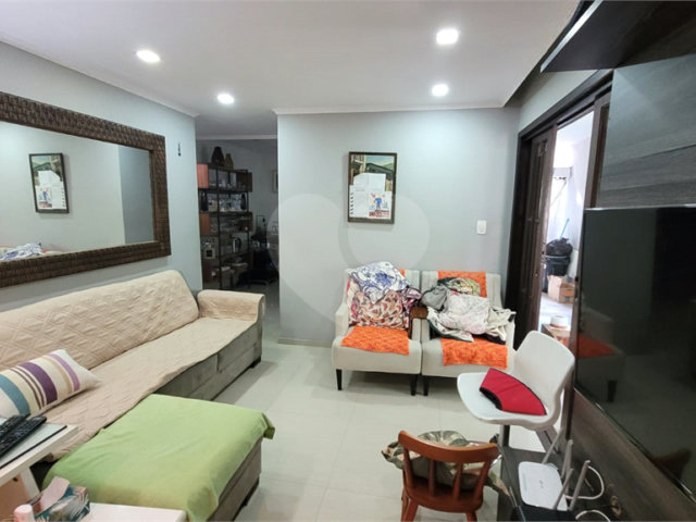 Casa de Vila à venda com 3 quartos, sendo 2 suítes,  em Jardim Marajoara, São Paulo, SP
