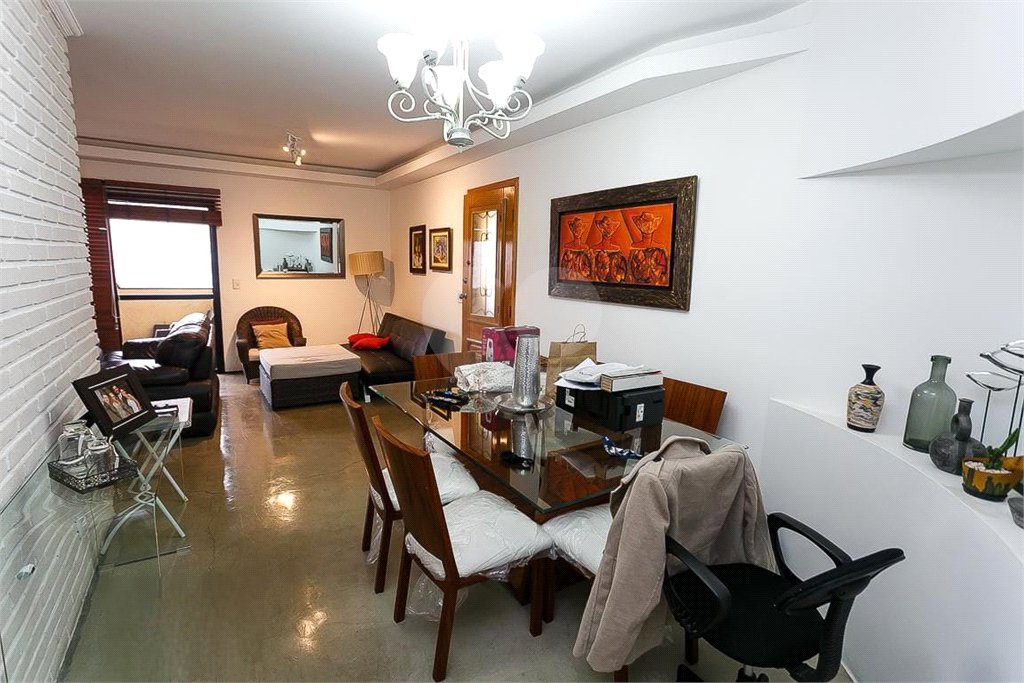 Apartamento à venda com 3 quartos, sendo 1 suíte,  em Paraíso do Morumbi, São Paulo, SP