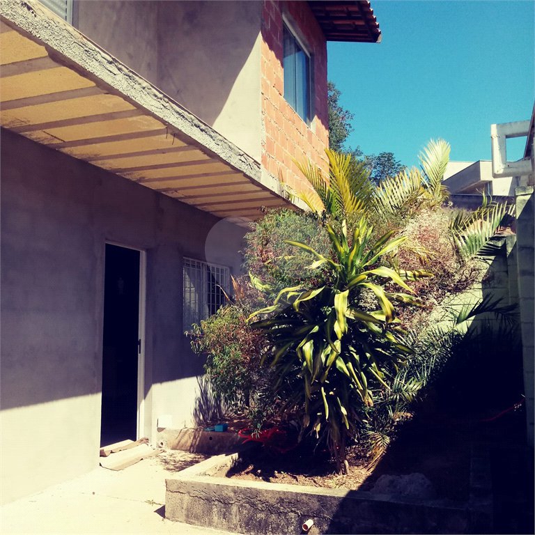 Casa à venda com 2 quartos em Santa Claudina, Vinhedo, SP
