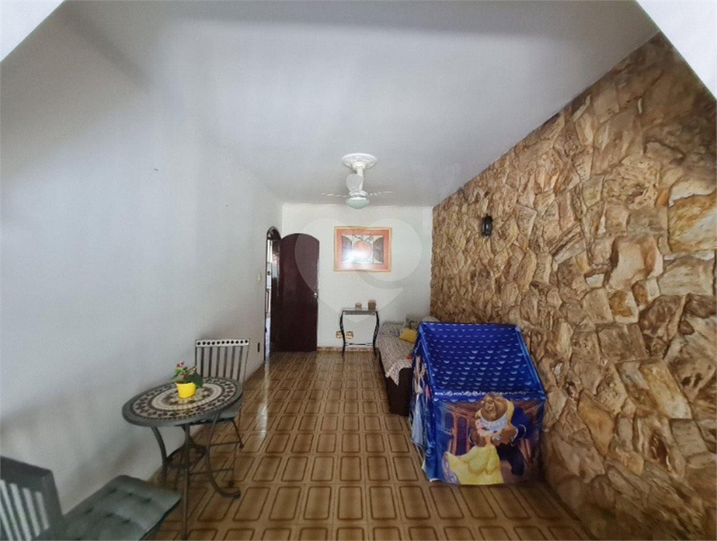 Casa à venda com 4 quartos, sendo 1 suíte, em Campo Grande, Rio de Janeiro, RJ