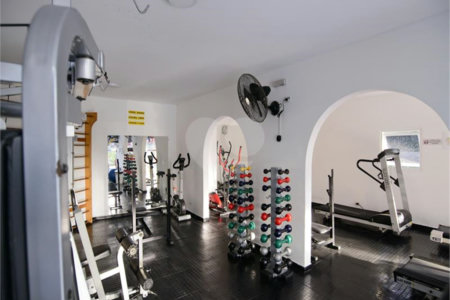 Apartamento à venda com 4 quartos, sendo 2 suítes, em Vila Olímpia, São Paulo, SP