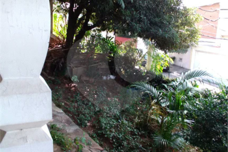 Casa à venda com 5 quartos, sendo 3 suítes, em Perdizes, São Paulo, SP