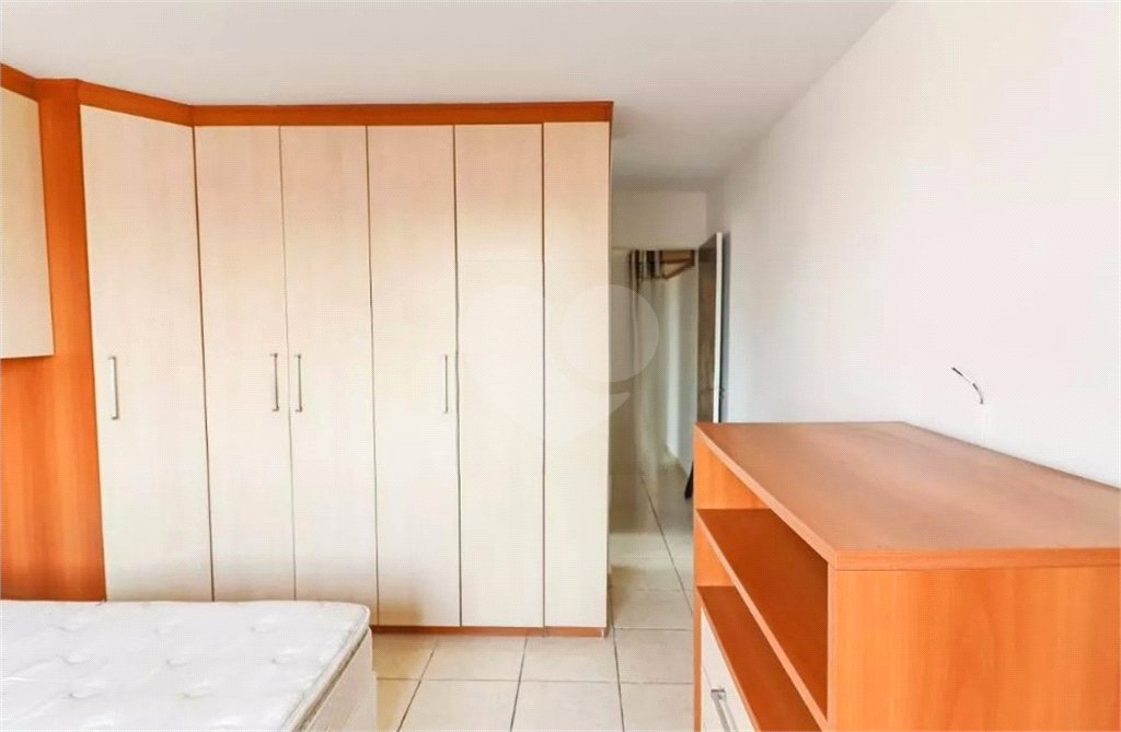 Sobrado à venda com 3 quartos, sendo 1 suíte, em Jardim Bonfiglioli, São Paulo, SP