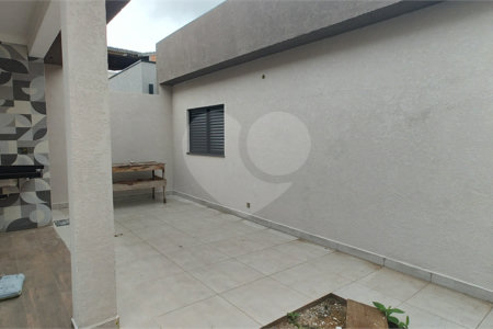 Casa Térrea à venda com 3 quartos, sendo 1 suíte,  em Nova Cerejeira, Atibaia, SP