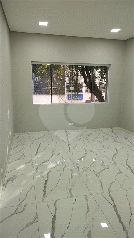 Sobrado à venda ou para alugar com 1 quarto em Santana, São Paulo, SP