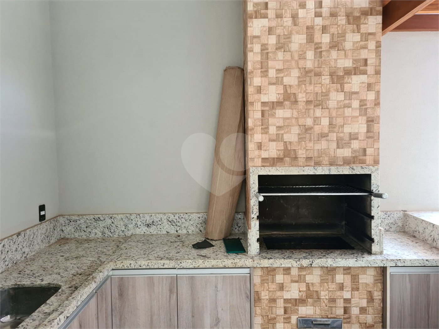Casa à venda com 3 suítes no condomínio Reserva da Mata, Vinhedo - SP