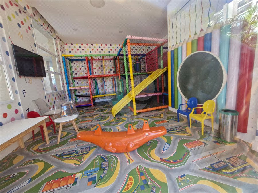 Apartamento para alugar com 3 suítes em Santana, São Paulo, SP