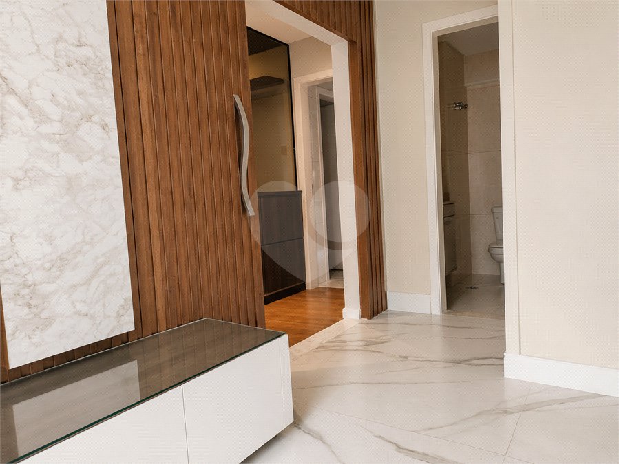 Apartamento à venda com 3 suítes em Santana, São Paulo, SP