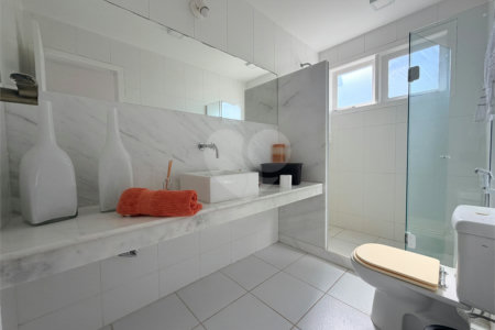 Casa em condomínio à venda com 4 quartos, sendo 3 suítes, em Manguinhos, Armação dos Búzios, RJ