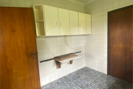 Casa à venda com 4 suítes no condomínio Vale da Santa Fé, Vinhedo - SP