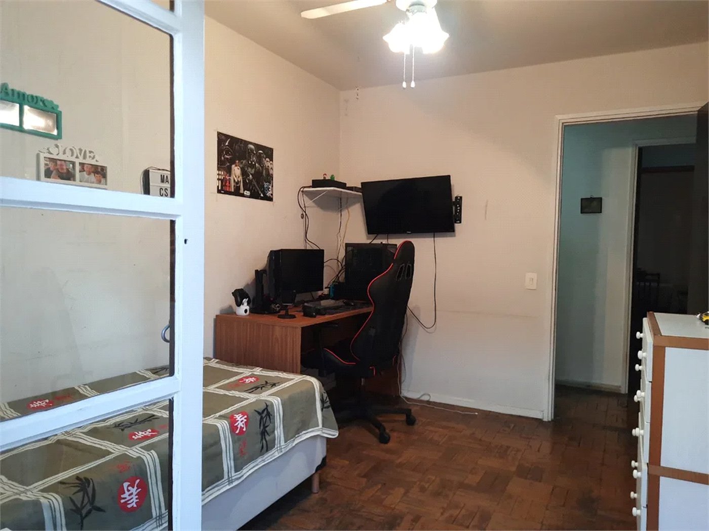 Casa à venda com 4 quartos, sendo 1 suíte, em Parque Continental, São Paulo, SP