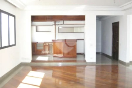 Apartamento à venda com 4 suítes em Tatuapé, São Paulo, SP