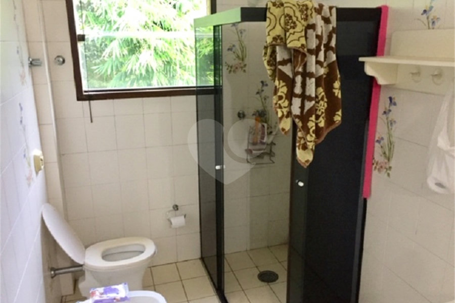 Sobrado à venda com 5 quartos, sendo 2 suítes,  em Tremembé, São Paulo, SP