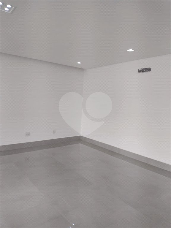 Casa à venda com 4 suítes no condomínio Estância Marambaia, Vinhedo - SP