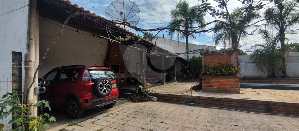 Chácara à venda com 3 quartos, sendo 1 suíte, em Chácara Flórida, Itu, SP