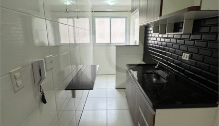 Apartamento à venda com 2 quartos em Ocian, Praia Grande, SP