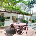 Casa à venda com 3 suítes no condomínio Parc Vignoble, São Paulo - SP