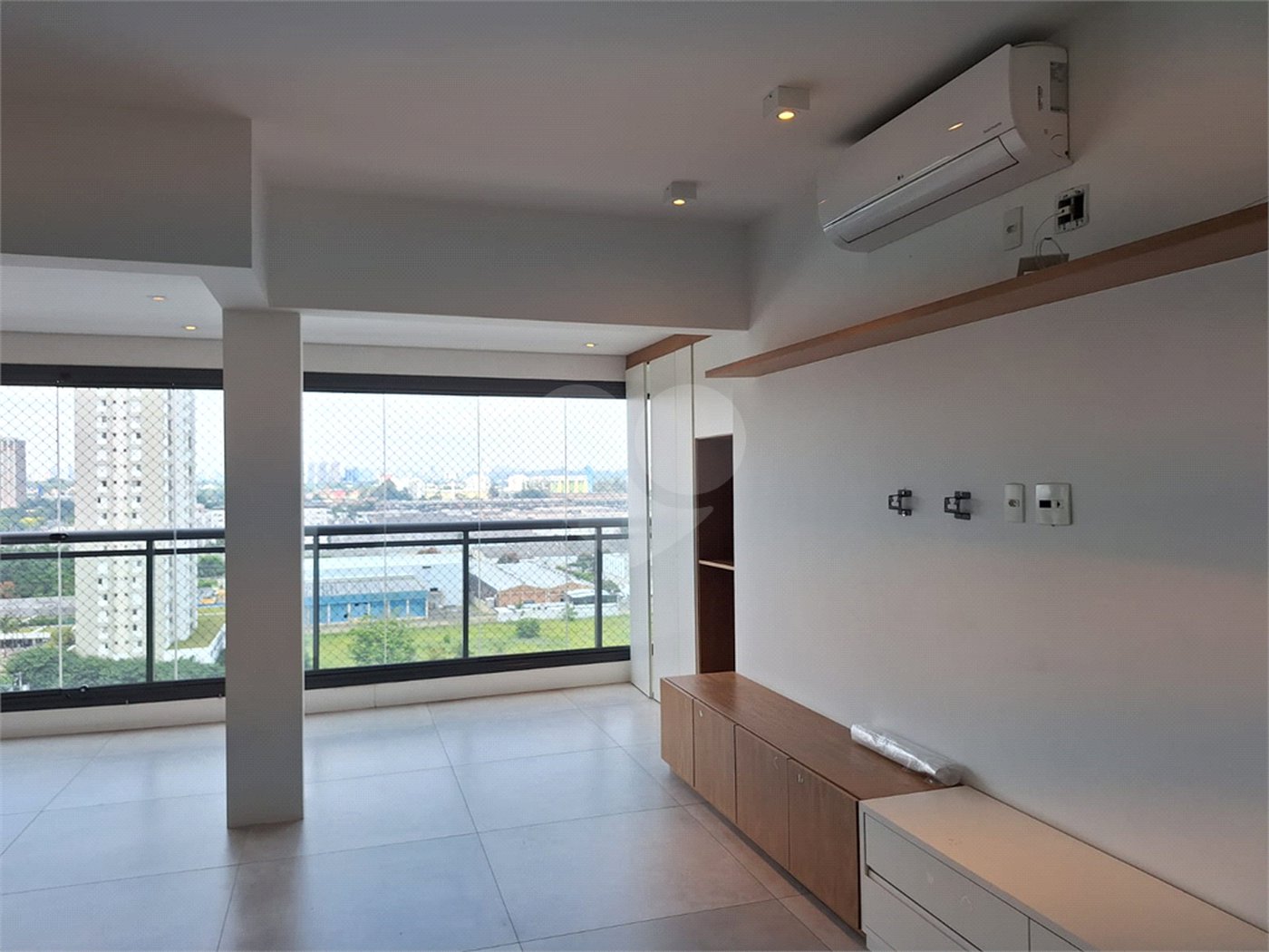 Apartamento à venda com 2 quartos, sendo 1 suíte,  em Vila Leopoldina, São Paulo, SP