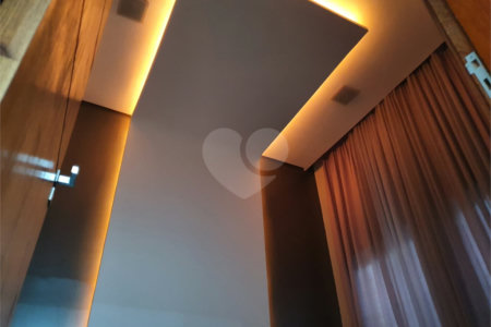 Casa à venda com 3 quartos, sendo 1 suíte, no condomínio Horto Florestal Iii, Sorocaba - SP
