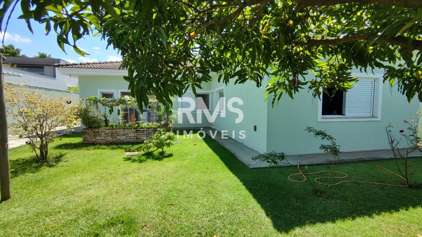 Casa à venda com 4 suítes no condomínio Parque Chapada DE Itu, Itu - SP
