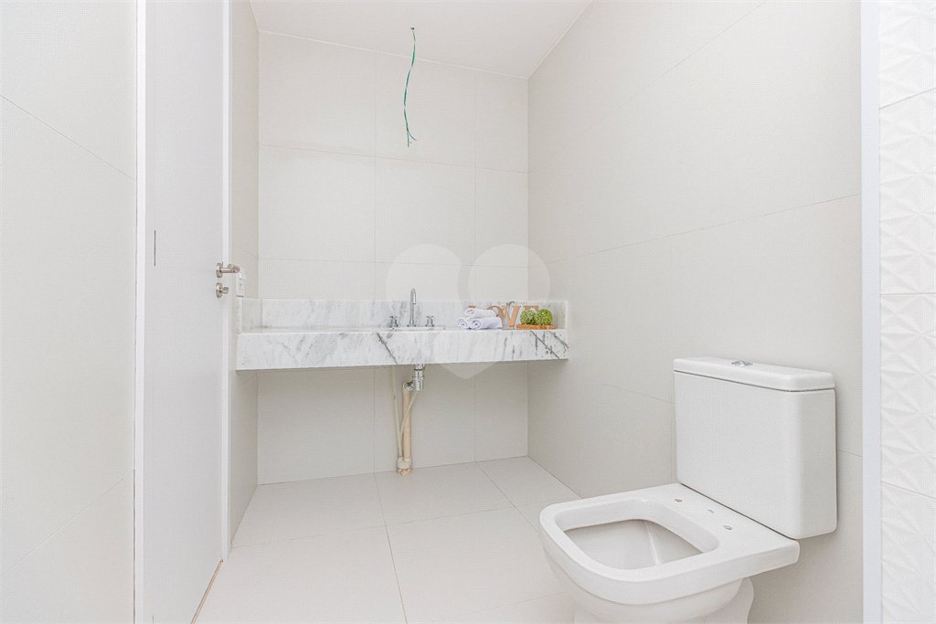 Apartamento à venda com 3 suítes em Jardim Marajoara, São Paulo, SP