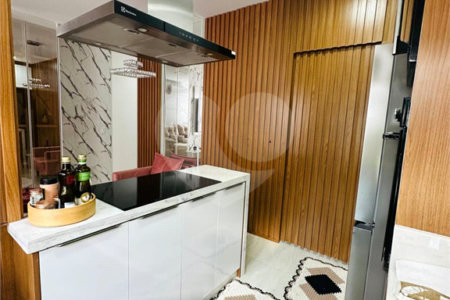 Casa à venda com 2 suítes, em Jardim Quaresmeira III, Suzano, SP