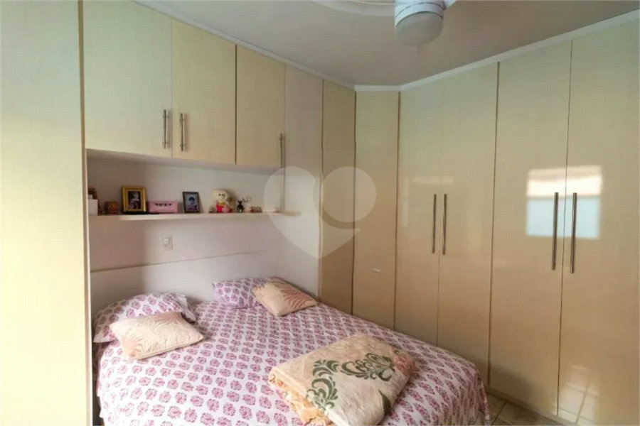 Sobrado à venda com 4 quartos, sendo 1 suíte, em Ermelino Matarazzo, São Paulo, SP