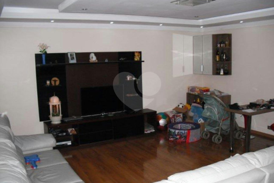 Sobrado à venda com 3 quartos, sendo 1 suíte, em Jaçanã, São Paulo, SP