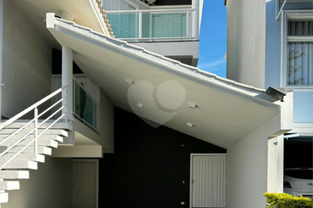 Casa à venda com 3 quartos, sendo 1 suíte, no condomínio Residencial Villa dos Inglezes, Sorocaba - SP
