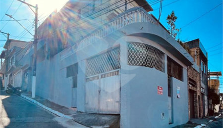 Sobrado à venda com 3 quartos, sendo 1 suíte, em Vila Medeiros, São Paulo, SP