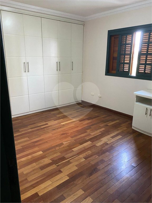 Sobrado à venda com 3 quartos, sendo 1 suíte, em Vila Lageado, São Paulo, SP