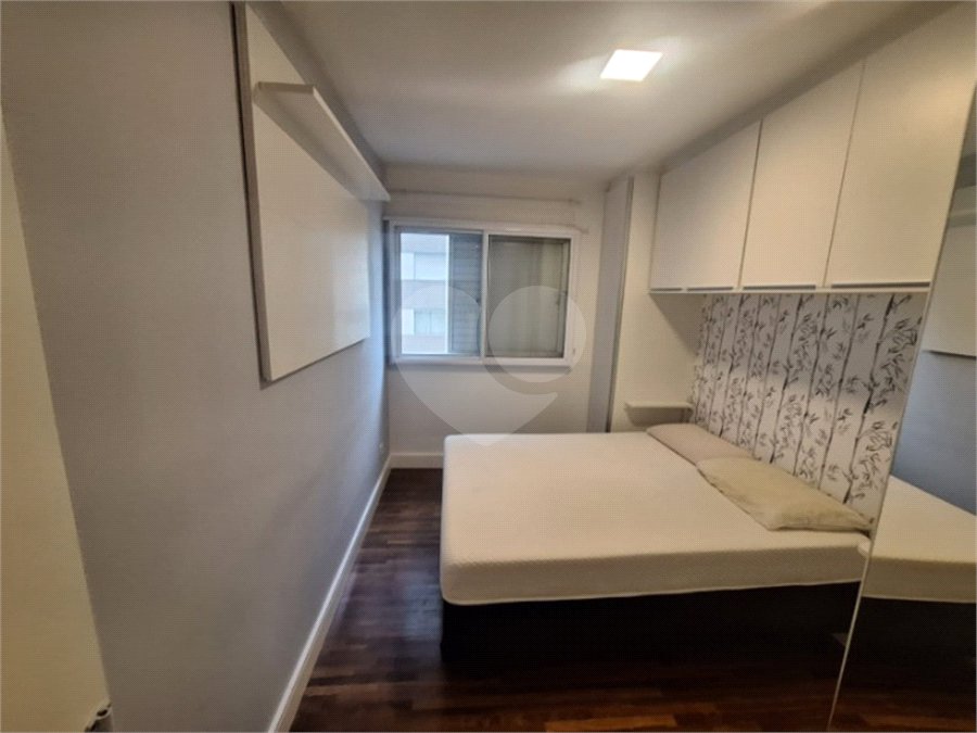 Apartamento à venda com 2 quartos em Vila Uberabinha, São Paulo, SP