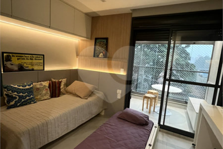 Apartamento à venda ou para alugar com 1 quarto em Pinheiros, São Paulo, SP