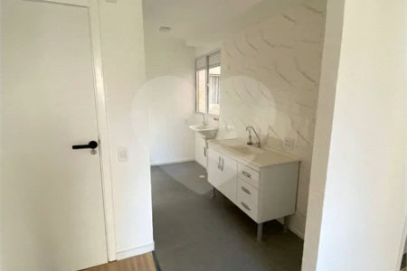 Apartamento à venda com 2 quartos em Jardim Petrópolis, Cotia, SP