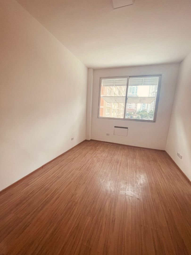 Apartamento com 2 dormitórios à venda, 90 m² por R$ 740.000,00 - Boqueirão - Santos/SP