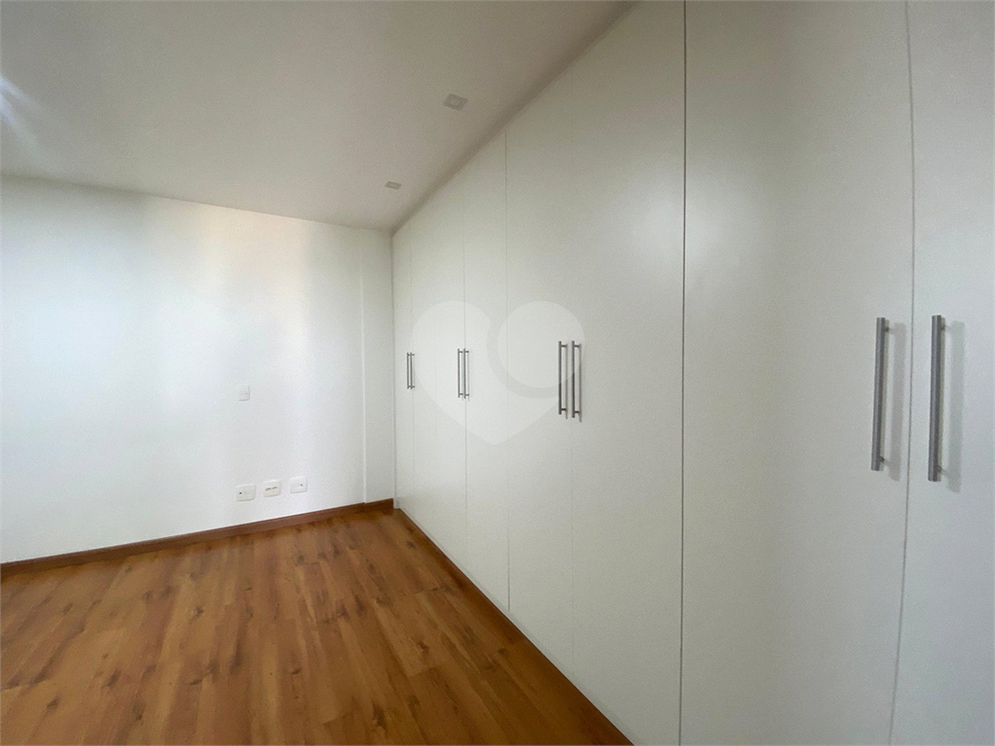 Apartamento para alugar com 2 quartos, sendo 1 suíte, em Santana, São Paulo, SP