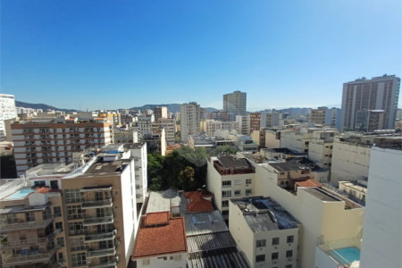 Apartamento à venda com 4 quartos, sendo 1 suíte, em Tijuca, Rio de Janeiro, RJ