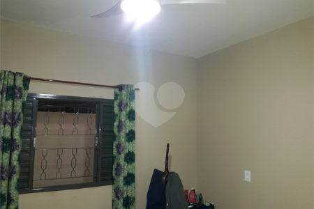 Vendo excelente Casa Térrea no Cidade Aracy II, em São Carlos SP.